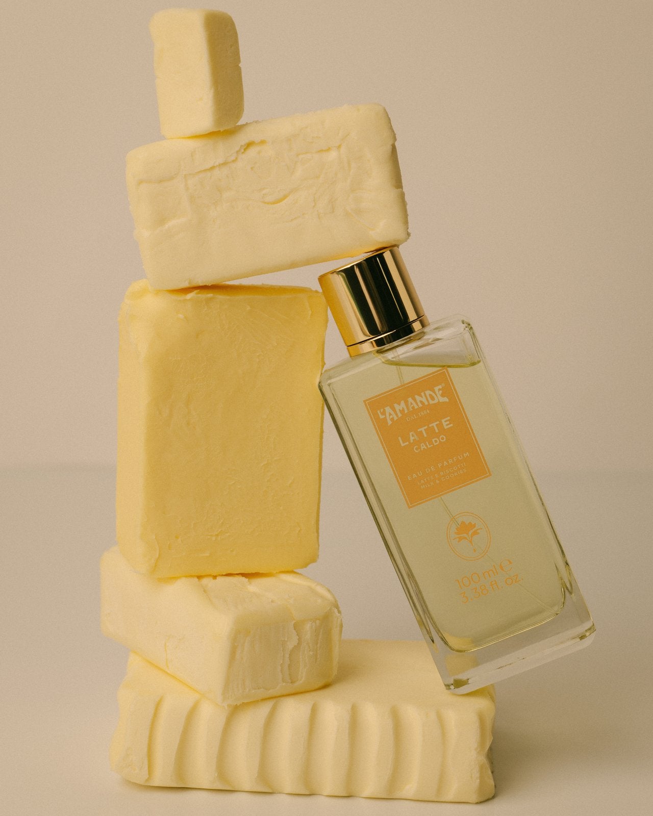 LATTE CALDO EAU DE PARFUM LATTE E BISCOTTI